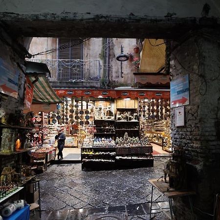 The San Gregorio Armeno Apartment By Housein那不勒斯 外观 照片