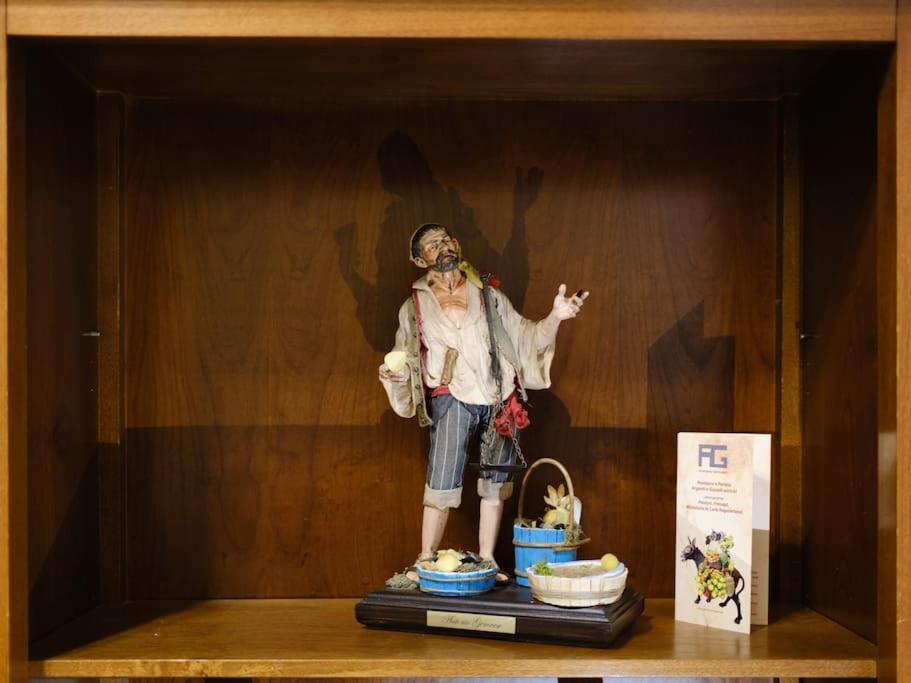 The San Gregorio Armeno Apartment By Housein那不勒斯 外观 照片